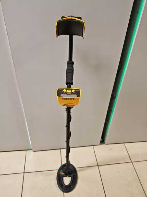 WYKRYWACZ METALI GARRETT ACE 150