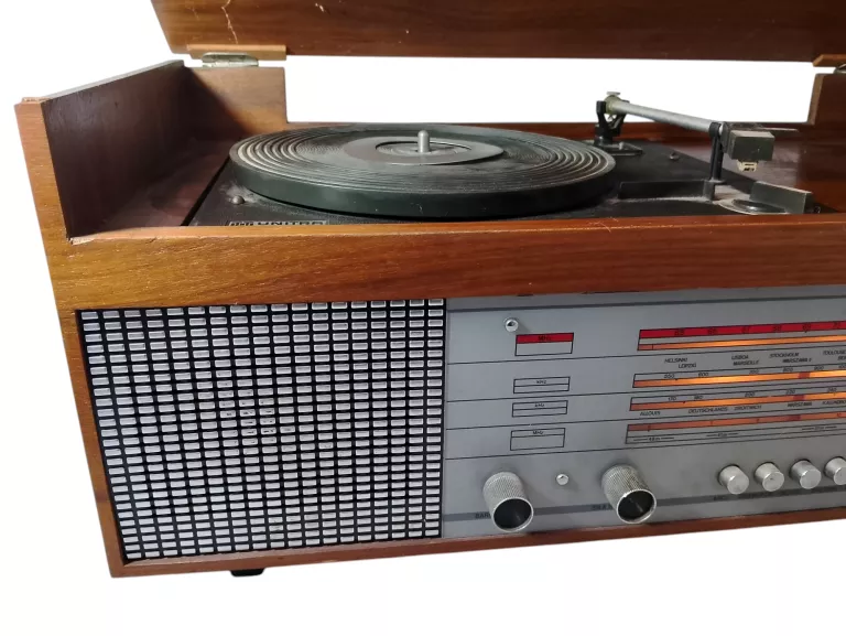 RADIO SUDETY DMT-352 UNITRA DIORA