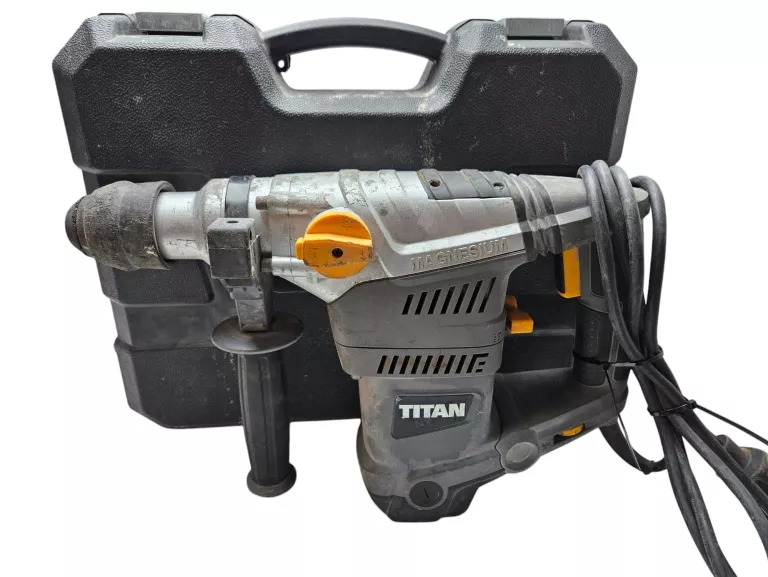MŁOTOWIERTARKA TITAN TTB653SDS 1500W 8J SDS PLUS Z WALIZKĄ