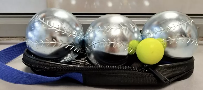 3-zlobione-rekreacyjne-bule-do-gry-w-petanke-geologic-wroclawska-80-legnica