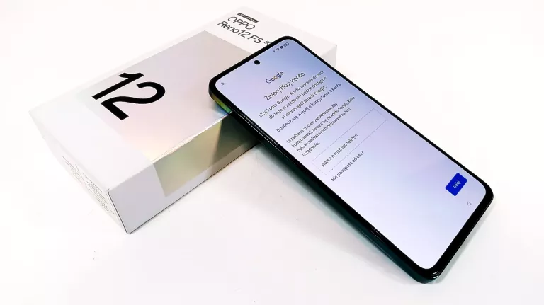 TELEFON OPPO RENO 12 FS 5G / KOMPLET