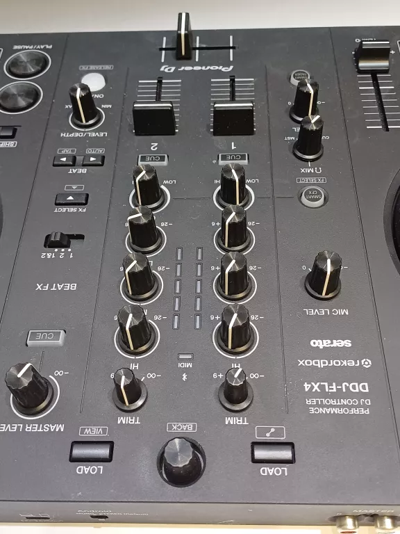 DWUKANAŁOWY KONTROLER DJ PIONEER DDJ-FLX4