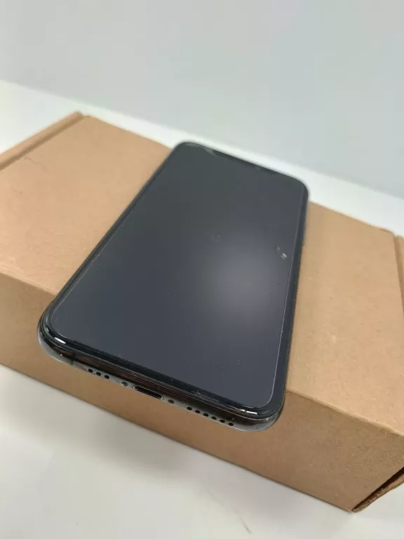 TELEFON APPLE IPHONE 11 PRO 256GB BATERIA 65%