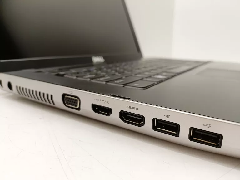 LAPTOP DELL VOSTRO 3500 | INTEL CORE I3 2,27 GHZ | 3 GB RAM | 232 GB