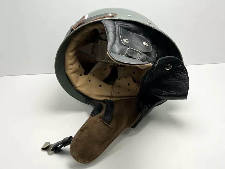 KASK MOTOCYKLOWY ORMO ORZESZEK