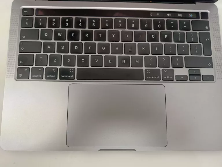 LAPTOP APPLE MACBOOK PRO 13 M1/8GB/256GB SSD (GWIEZDNA SZAROŚĆ)