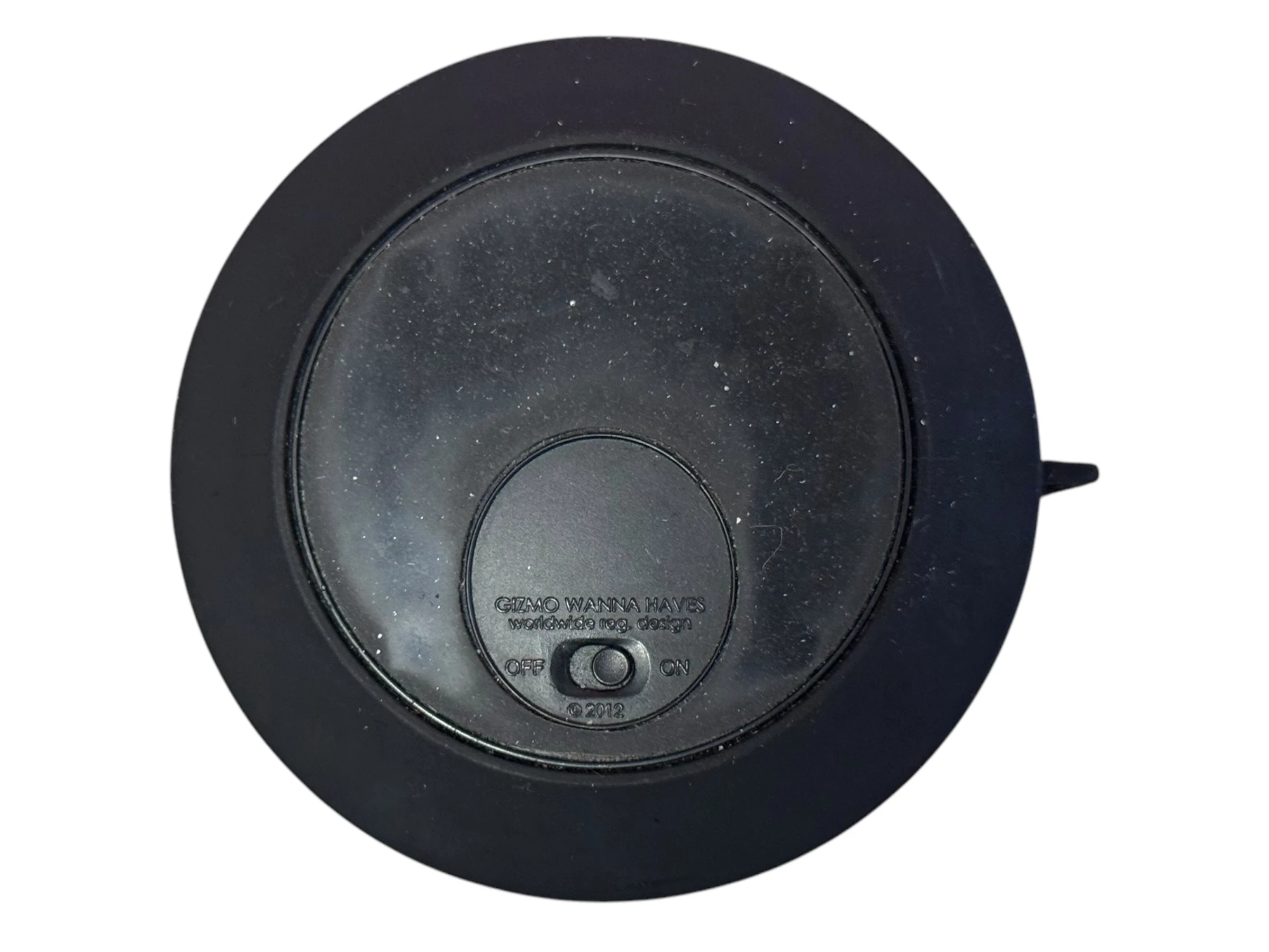 glosnik-gizmo-z-etui-kod-producenta-noname