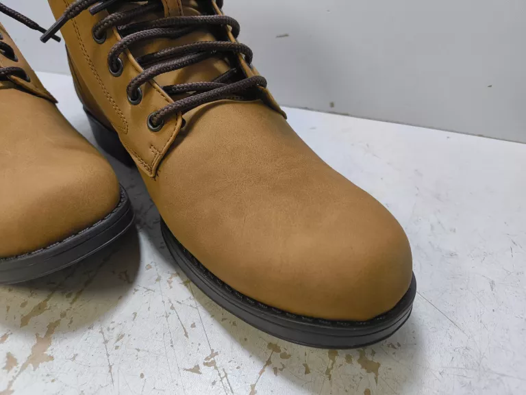 BUTY LANETTI R.42