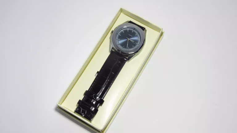 ZEGAREK ORIFLAME SR626SW