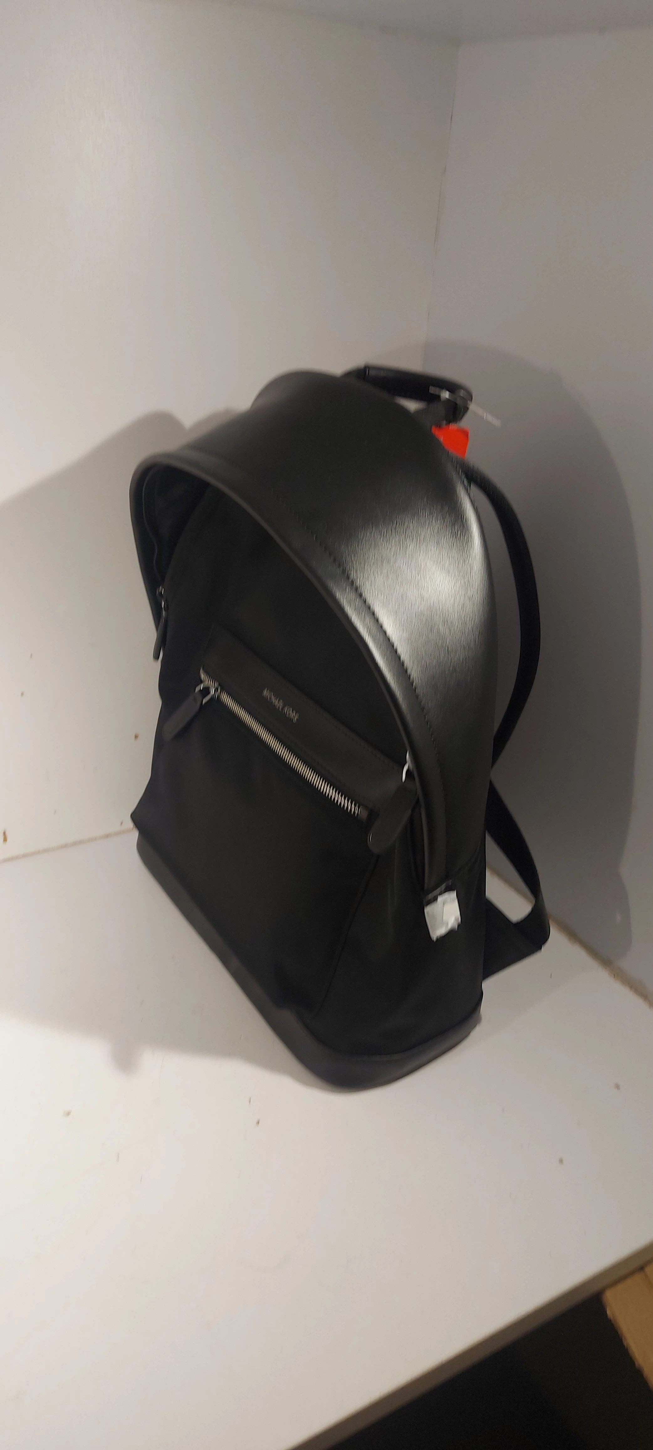 plecak-kolor-czarny-material-dominujacy-203885-218281