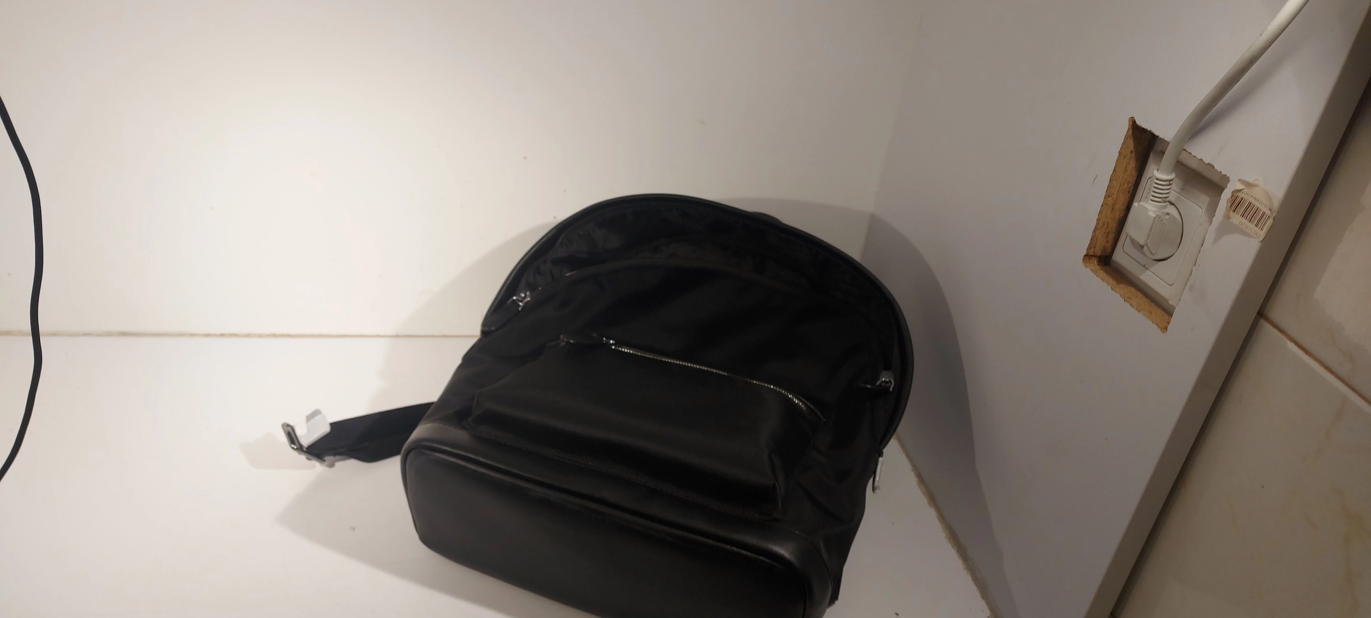 plecak-kolor-czarny-janowicza-3-olsztyn