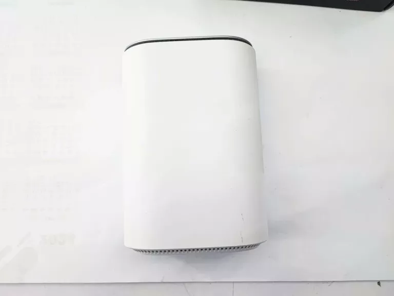 ROUTER STACJONARNY 5G ZTE MC888