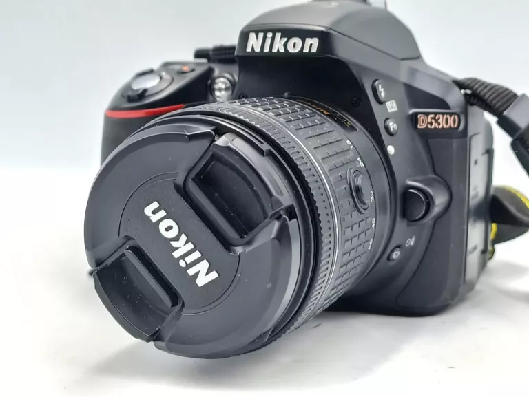 APARAT NIKON D5300 + OBIKETYW 18-55 STAN IDEALNY!!
