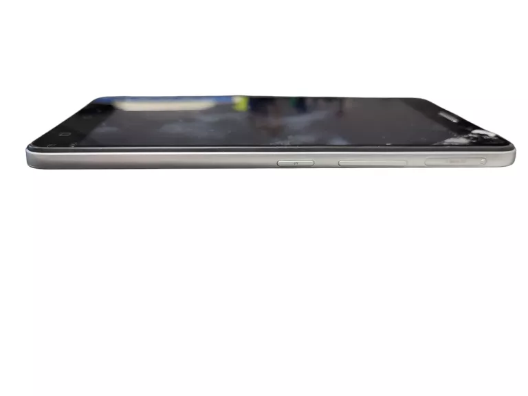 ZABLOKOWANY TELEFON ALCATEL PIXI 4(6) 1 GB / 8 GB 4G (LTE) SREBRNY 8050D