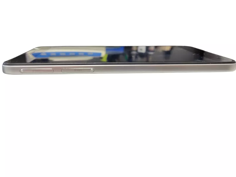 ZABLOKOWANY TELEFON ALCATEL PIXI 4(6) 1 GB / 8 GB 4G (LTE) SREBRNY 8050D