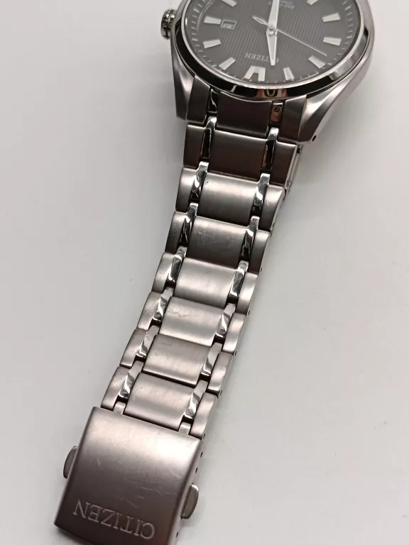 ZEGAREK CITIZEN ECO DRIVE SOLAR J810 S088097