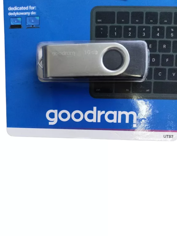 GOODRAM PENDRIVE 16GB USB 3.0 CZARNY