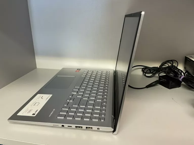 LAPTOP ASUS VIVOBOOK 15 X512D