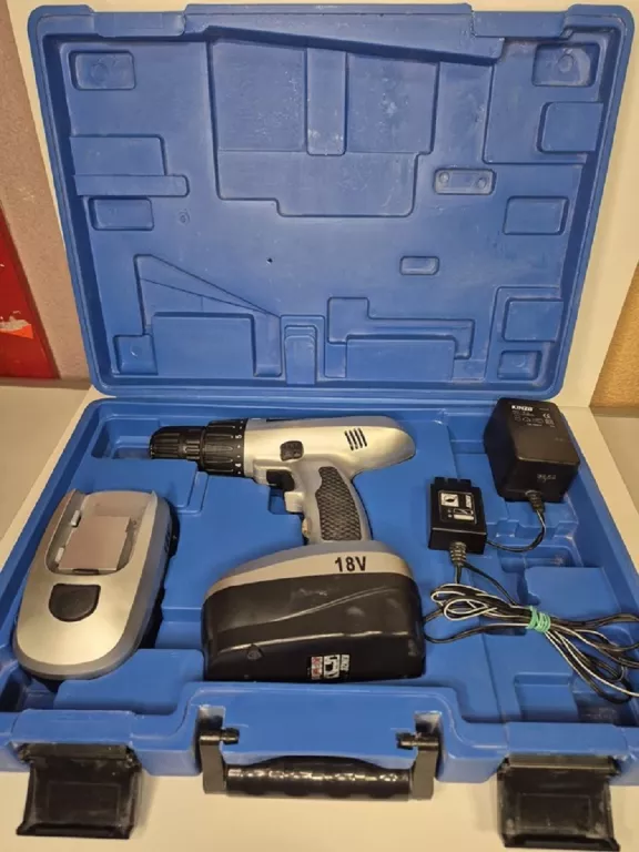 wkretarka-kinzo-18v-25c1175-walizka-ladowarka-2-aku-pojemnosc-akumulatora-240