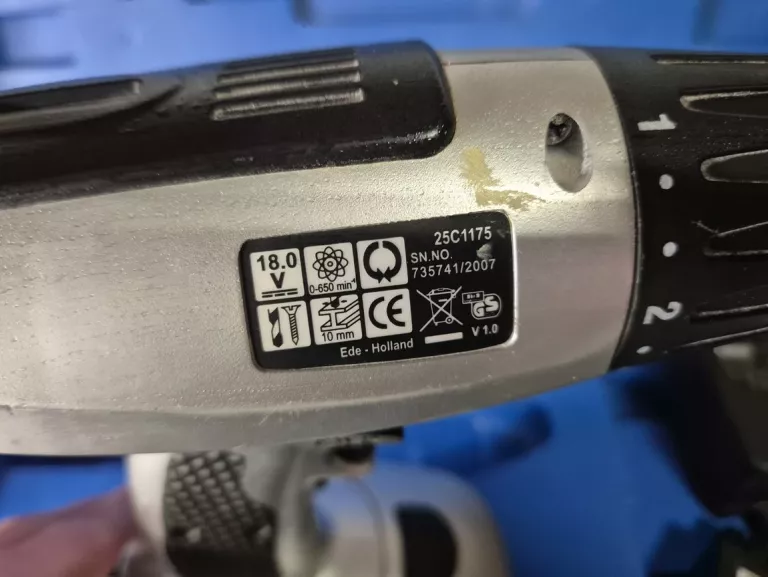 wkretarka-kinzo-18v-25c1175-walizka-ladowarka-2-aku-ean-gtin-0761474345034