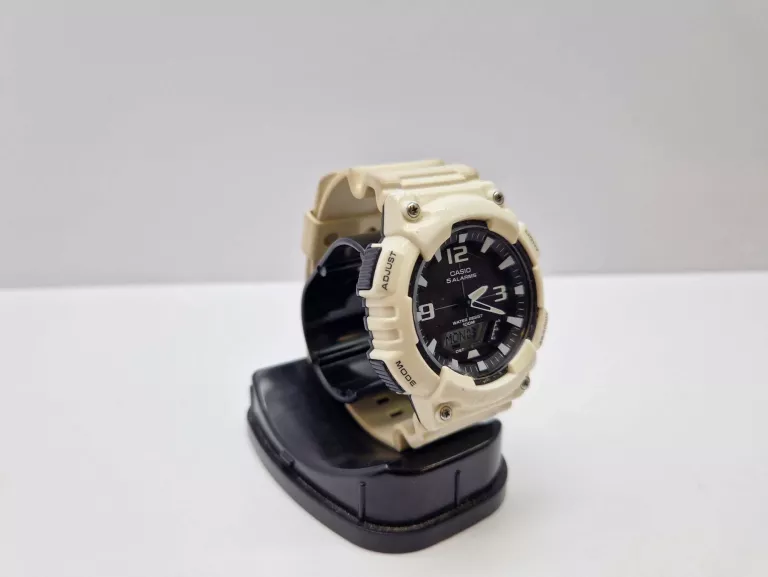 ZEGAREK CASIO AQ-S810W