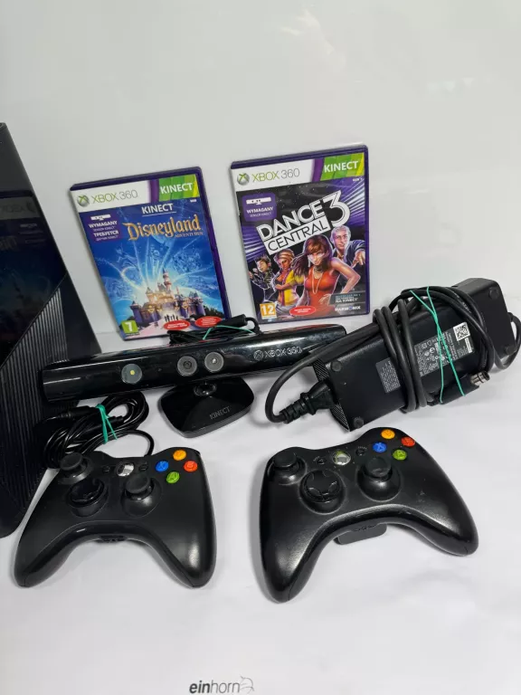 KONSOLA XBOX 360 500GB / OKAB / KINECT / 2 PADY / 2 GRY