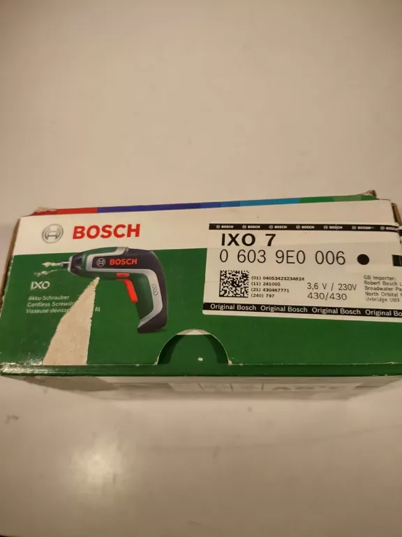 WKRĘTARKA AKUMULATOROWA BOSCH 06039E0003 IXO  3,6 V