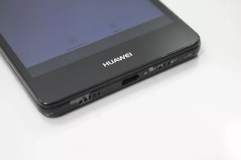 TELEFON HUAWEI P8 LITE