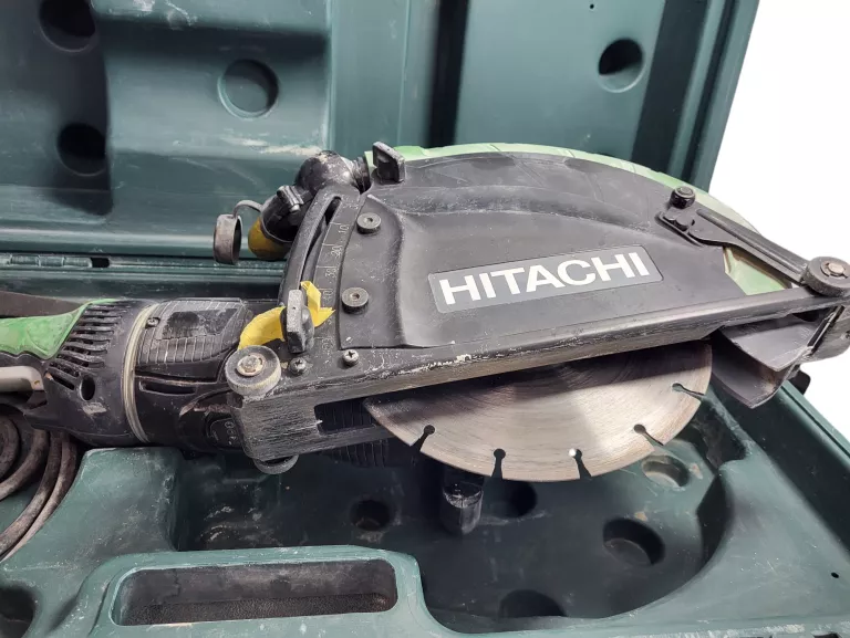 PRZECINARKA DO BETONU HITACHI CM9SR VS