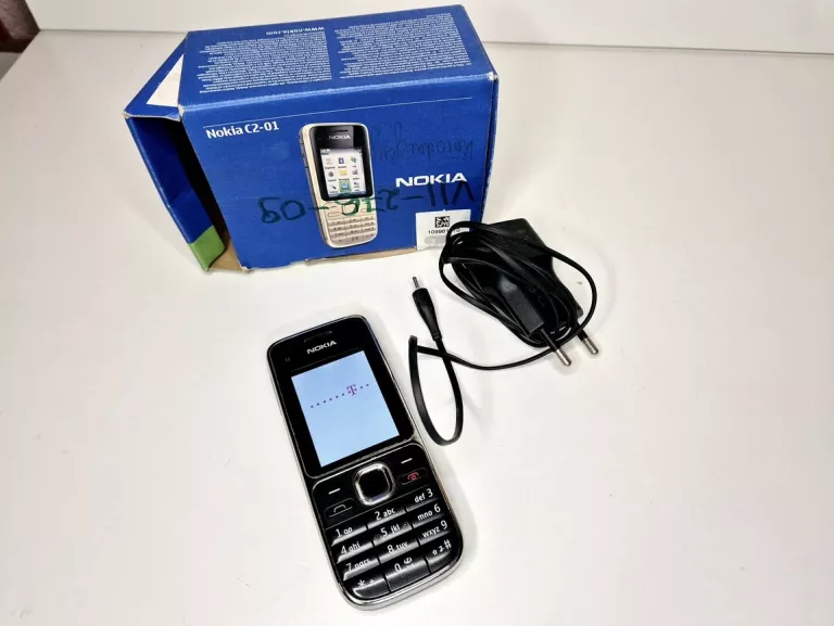 TELEFON NOKIA C2-01 + ŁADOWARKA, PUDEŁKO