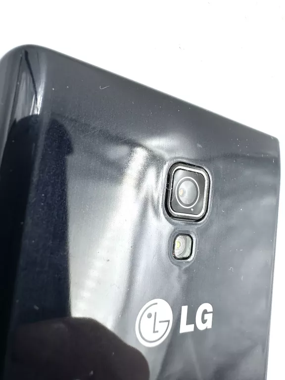 TELEFON LG - P710 NFC
