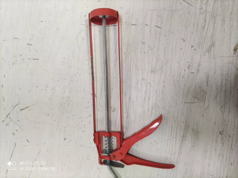 WYCISKACZ PISTOLET SZKIELETOWY DO MAS SILIKONU KLEJU W TUBACH