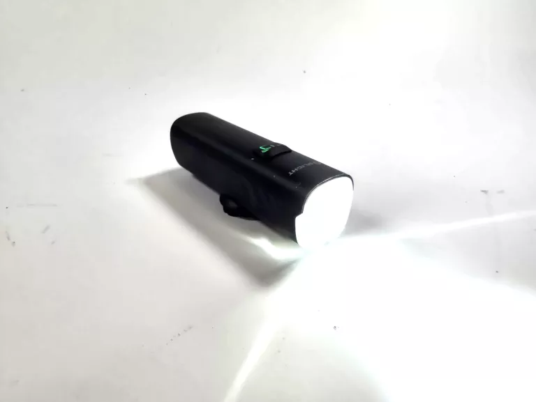 LATARKA OLIGHT RN800