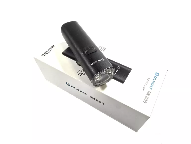LATARKA OLIGHT RN800