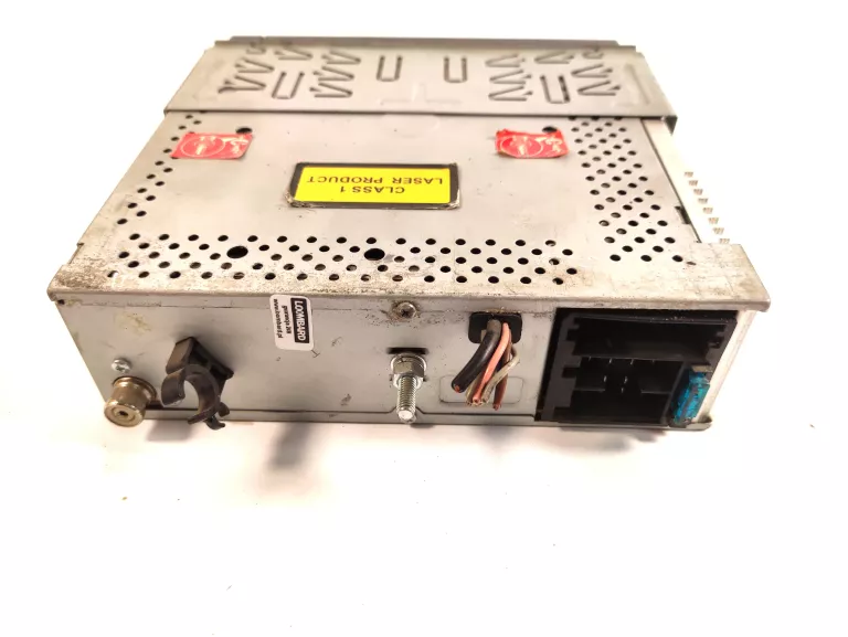 RADIO SAMOCHODOWE VDO DAYTON CD 2737 B