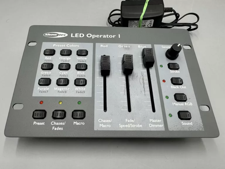 LAMPA DISCO DMX LED SPOTLIGHT/ KONTROLER SHOWTEC LED OPERAATOR I