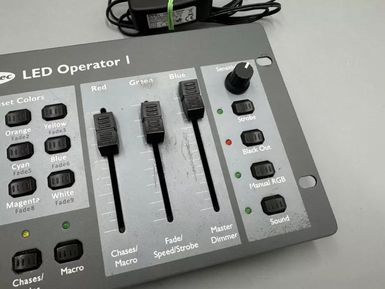 LAMPA DISCO DMX LED SPOTLIGHT/ KONTROLER SHOWTEC LED OPERAATOR I