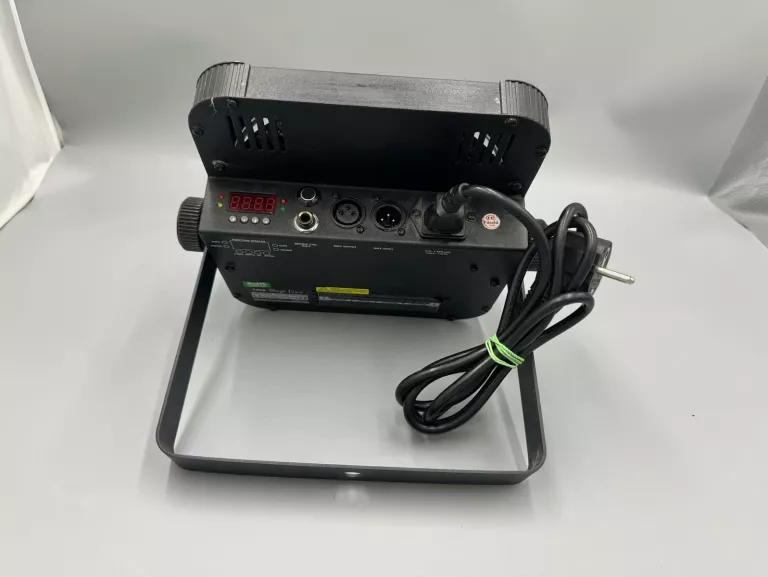 LAMPA DISCO DMX LED SPOTLIGHT/ KONTROLER SHOWTEC LED OPERAATOR I