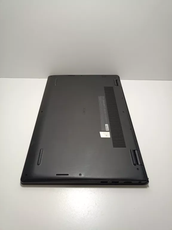 DELL VOSTRO 15 3510 I3 8GB/256 SSD