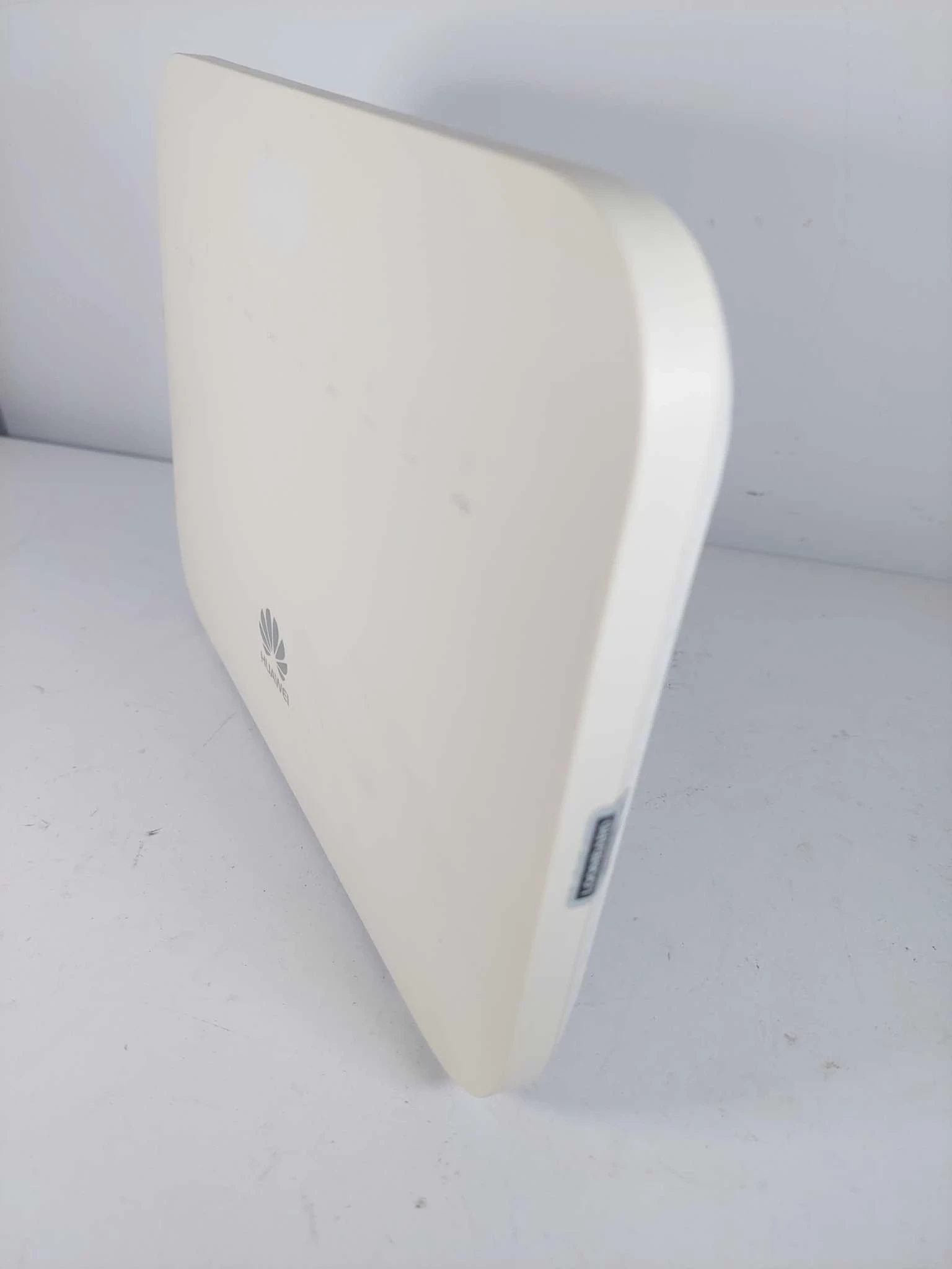 router-huawei-dg8245v-producent-211410-249762