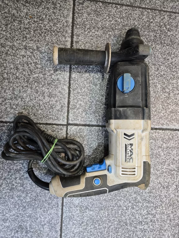 MŁOTOWIERTARKA MACALLISTER SDS PLUS 750 W MRHP 750