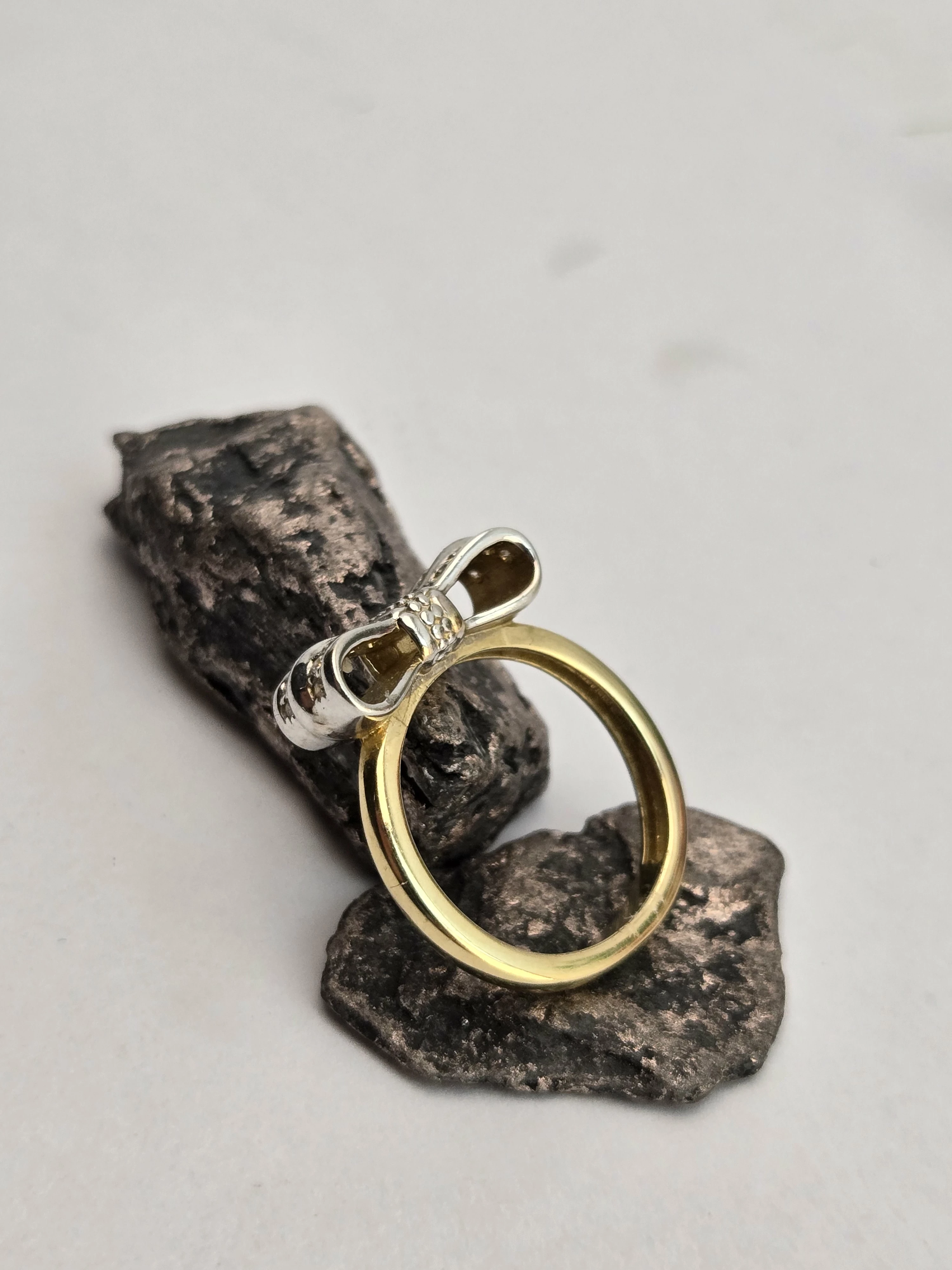 piekny-zloty-pierscionek-kokardka-kokarda-585-rozmiar-12-waga-413