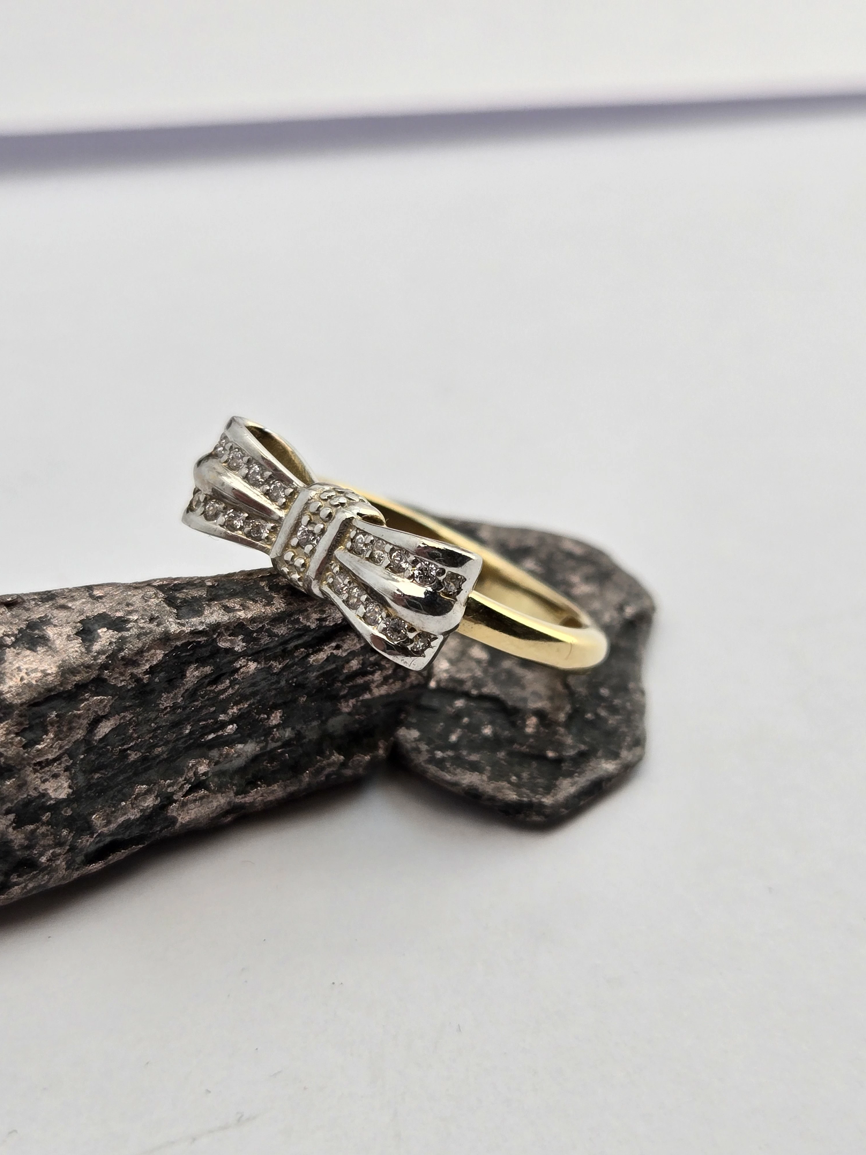 piekny-zloty-pierscionek-kokardka-kokarda-585-rozmiar-12-rozmiarsrednica-wew-mm-372-12