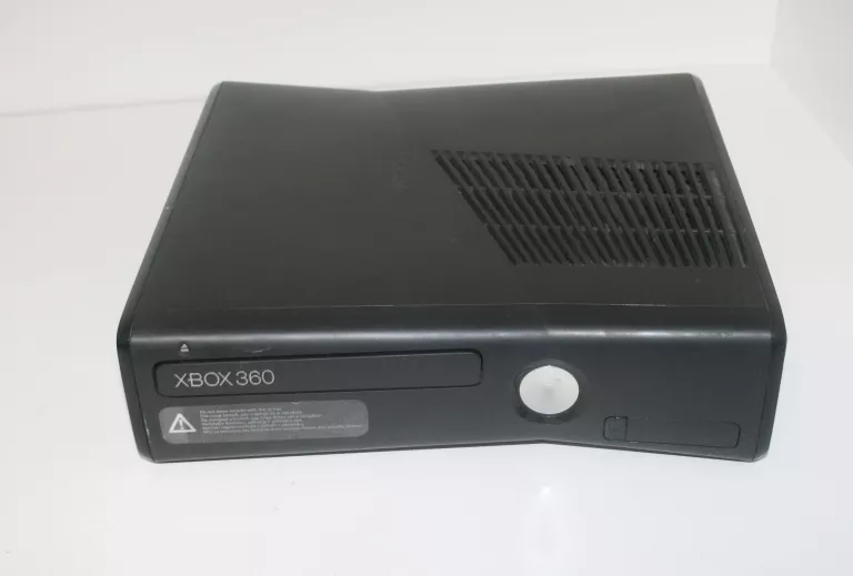 KONSOLA XBOX 360 4 250 13 GIER/ KINECT/ PAD ZESTAW