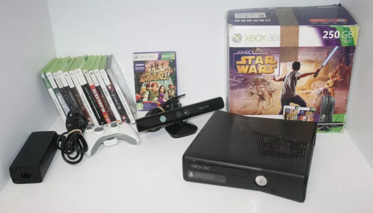 KONSOLA XBOX 360 4 250 13 GIER/ KINECT/ PAD ZESTAW