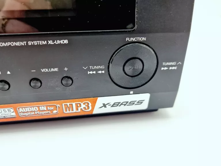 MINI WIEŻA STEREO SHARP XL-UH06