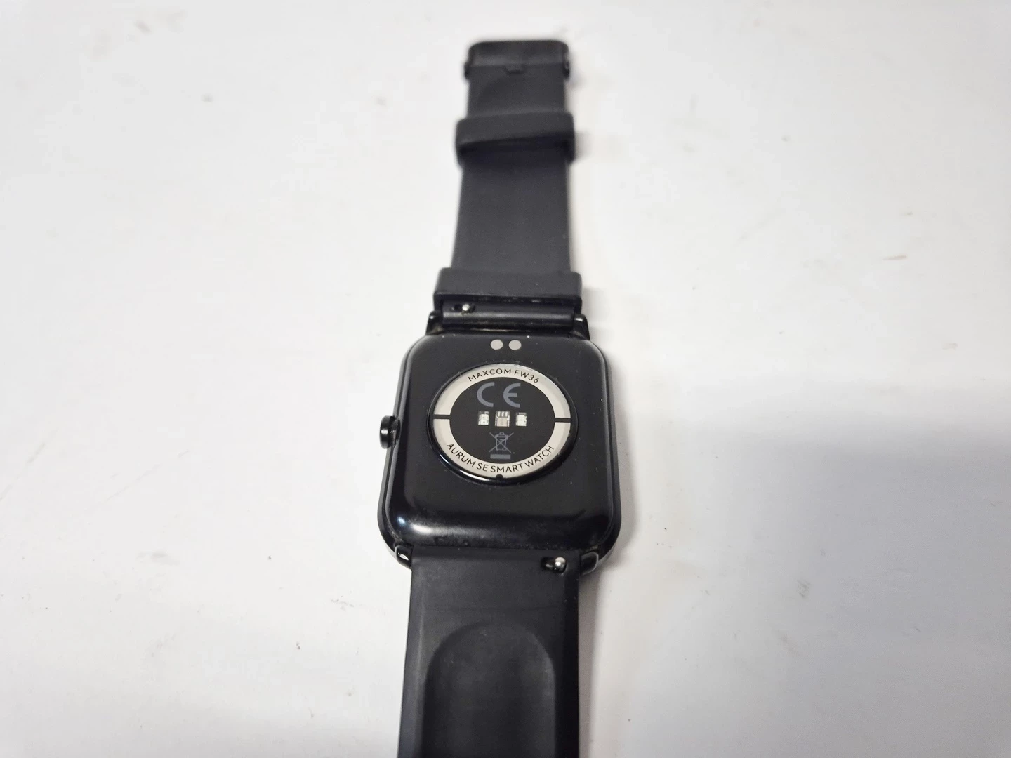 smartwatch-mt-98-061d-at-opis-model-249460-1651273