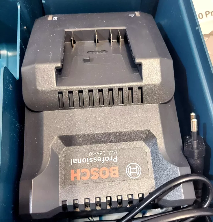 MŁOT UDAROWY BOSCH OBROTOWY AKUMULATOROWY SDS+ GBH 180-LI 2*4.0AH