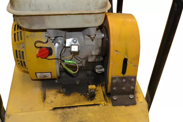 ZAGĘSZCZARKA COMPACTOR C90