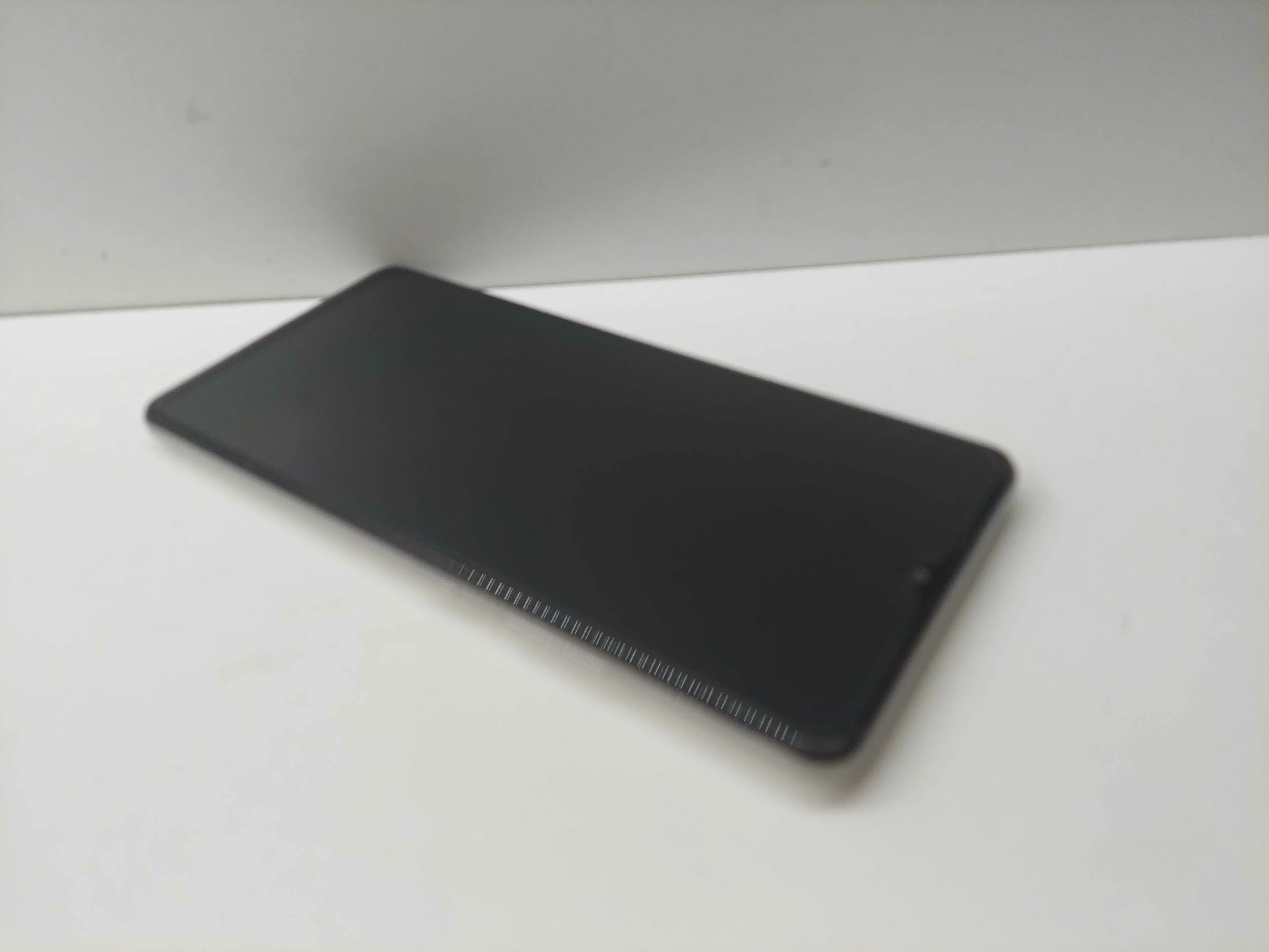 samsung-galaxy-a42-5g-stan-11323-2